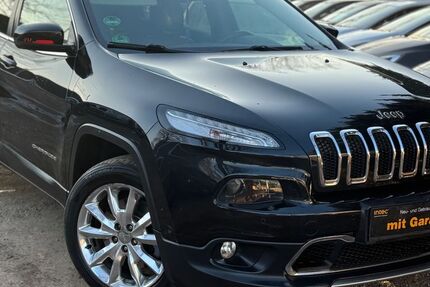 Jeep Cherokee 211.000 km 8.990 &euro; Berlin 13127