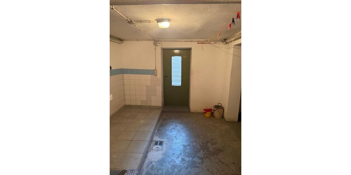 Doppelhaushälfte Hanau Lamboy - 5 Zimmer, 160 m&sup2;, 1.800&euro; | Angebot:23684863