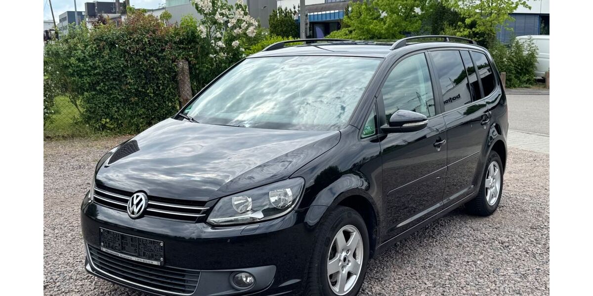 VW Touran 210.000 km 2.800 &euro; Dreieich 63303