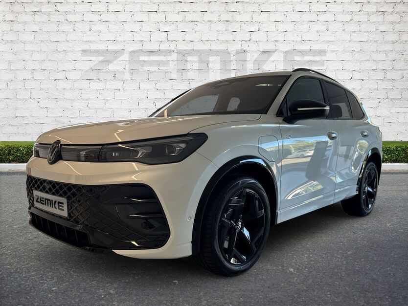 VW Tiguan 1.999 km 68.525 € Bernau 16321