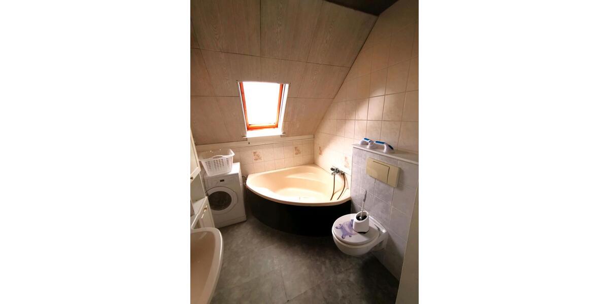 Einfamilienhaus Elgersburg - 6 Zimmer, 140 m&sup2;, 275.000&euro; | Angebot:26591398