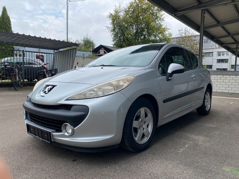 Peugeot 207 164.000 km 2.899 € Neu-Ulm 89231