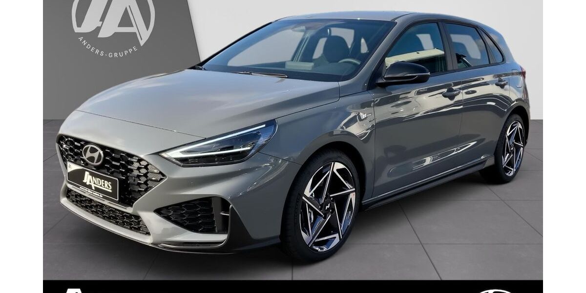 Hyundai i30 2.500 km 27.490 &euro; Vechta 49377