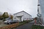 Gewerbeimmoblie mit Hallen- und Büroflächen zimmer