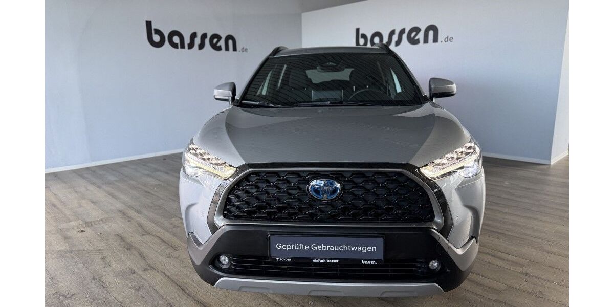 Toyota Corolla Cross 53.557 km 29.890 &euro; Rotenburg 27356