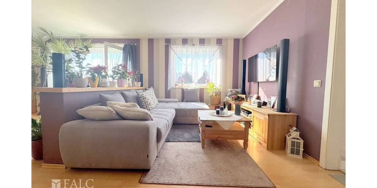 Etagenwohnung Ruppichteroth Schönenberg - 4 Zimmer, 134 m&sup2;, 339.000&euro; | Angebot:19954353