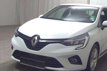 Renault Clio 69.544 km 11.080 &euro; Helgoland 27498