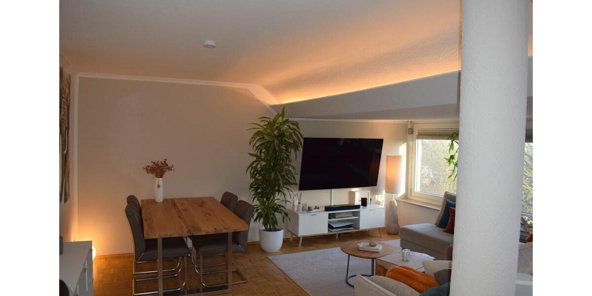 Dachgeschoßwohnung Essen Stadtbezirk III - 3.5 Zimmer, 87 m&sup2;, 820&euro; | Angebot:25563137