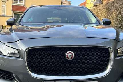 Jaguar F-Pace 132.000 km 20.000 &euro; Dresden 01157