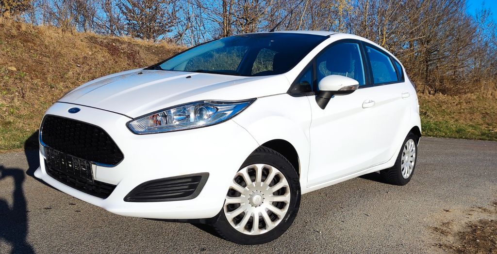 Ford Fiesta 130.000 km 4.400 &euro; Ruderting 94161