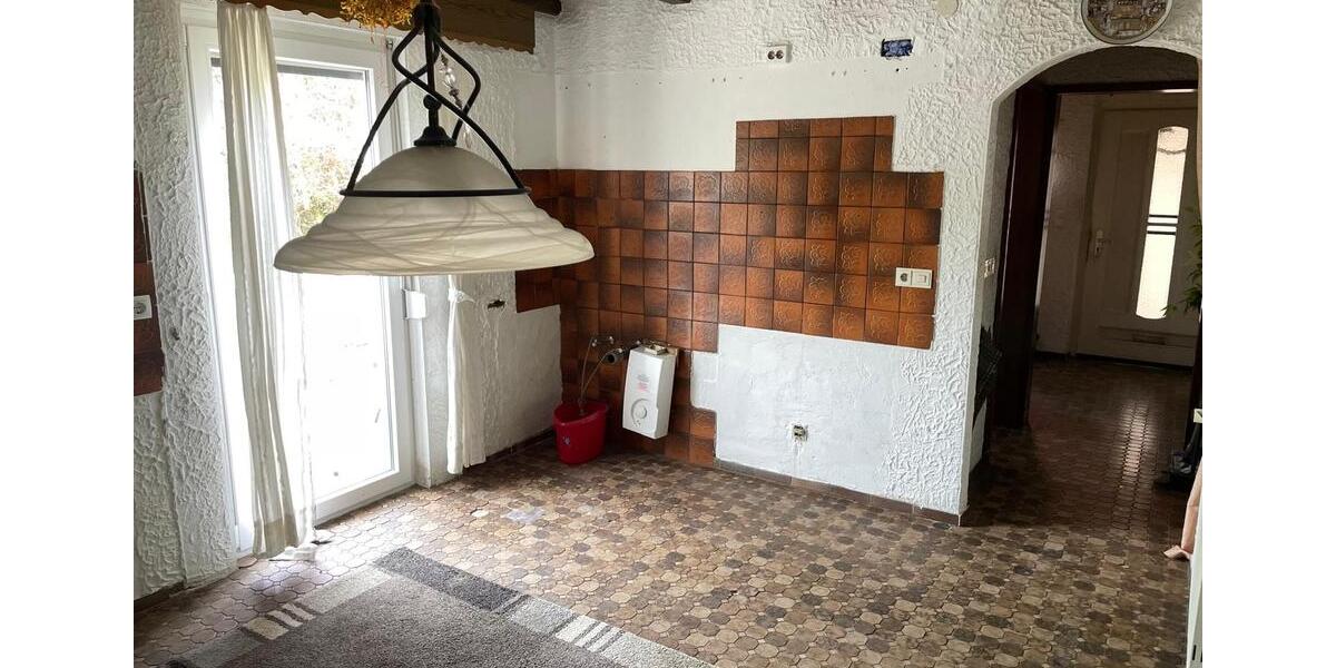 Einfamilienhaus Sankt Ingbert - 4 Zimmer, 95 m&sup2;, 155.000&euro; | Angebot:27154175
