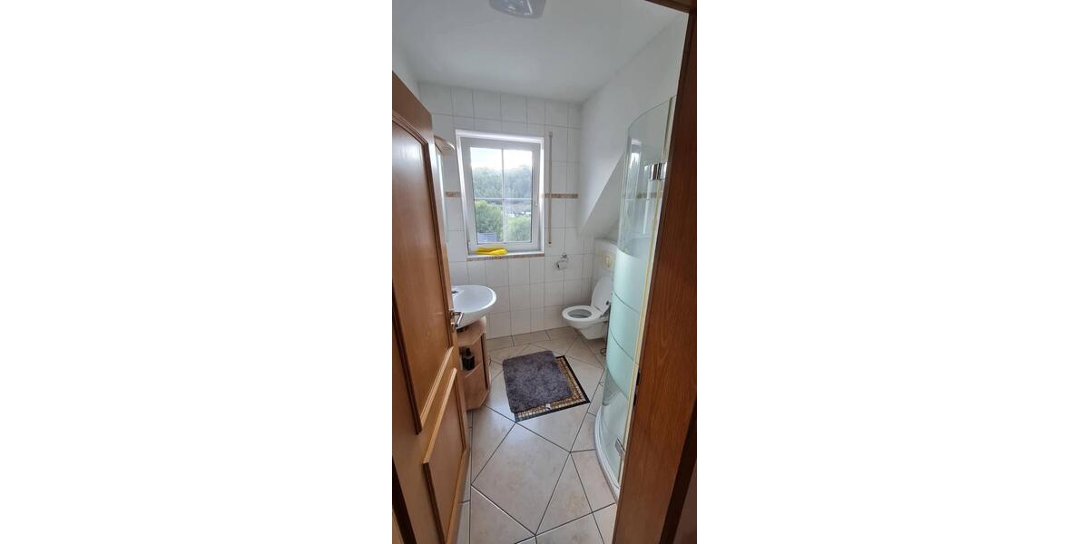 Etagenwohnung Gummersbach Berstig Süd - 2 Zimmer, 45 m&sup2;, 670&euro; | Angebot:25994175