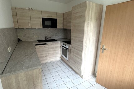 Wohnen mit Mehrwert: 2-Raum-Wohnung mit großzügigem Doppel-Wintergarten in Gera-Bieblach! - Wohnung Gera Alt-Bieblach | Angebot:27082956