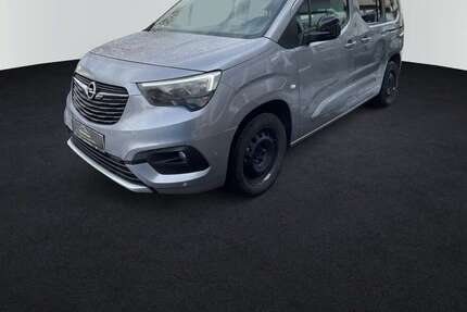 Opel Combo 28.751 km 22.990 &euro; Wolfratshausen / Ob. 82515