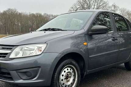 Lada Granta 174.000 km 1.990 &euro; Neukirchen-Vluyn 47506