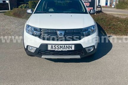 Dacia Sandero 31.993 km 10.690 &euro; Wittenförden 19073