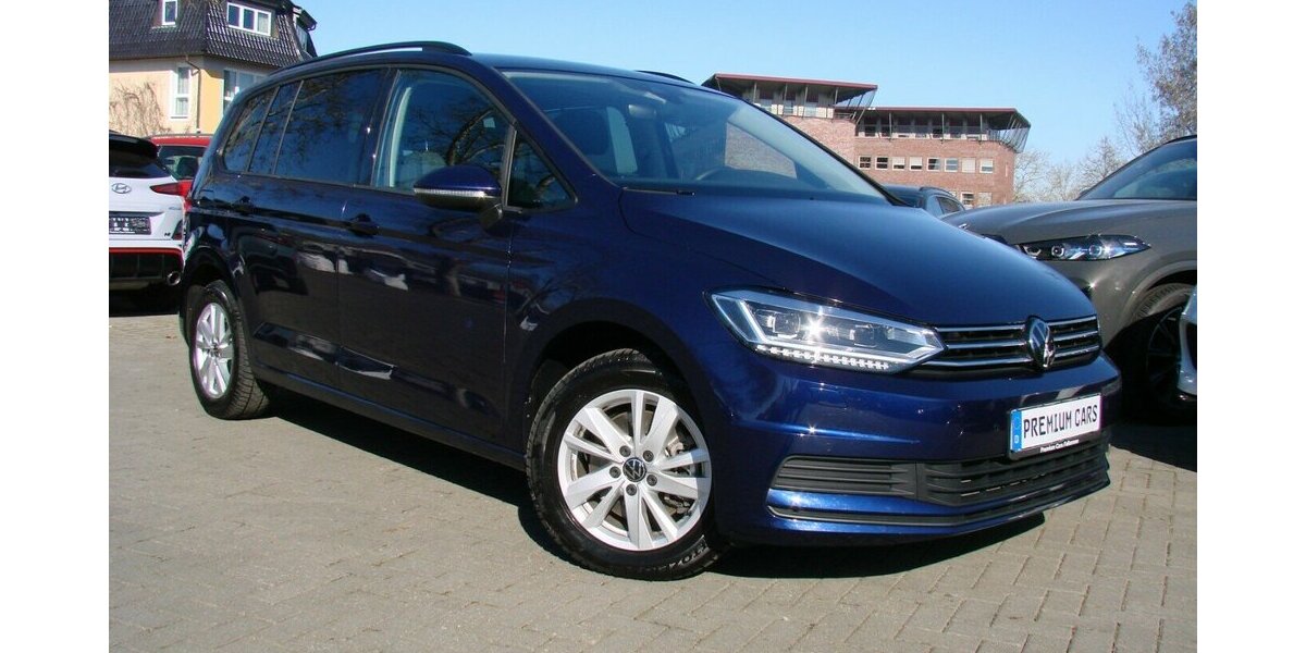 VW Touran 1.5TSI Comfortline 7-Sitzer ACC Standheizun 18.601 km 32.480 € Falkensee 14612
