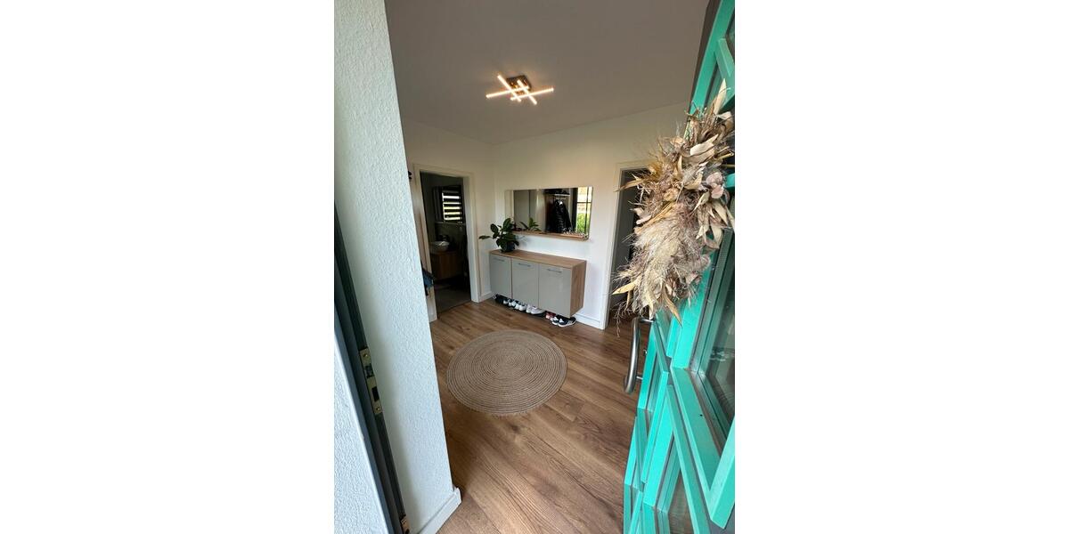 Erdgeschoßwohnung Herford - 3.5 Zimmer, 135 m&sup2;, 385.000&euro; | Angebot:25540094