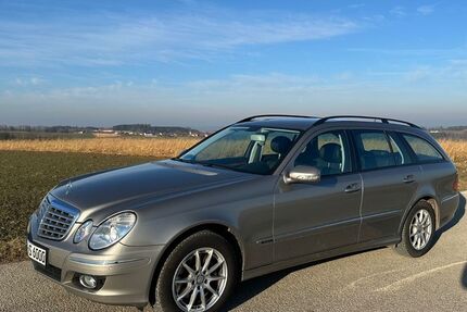 Mercedes-Benz E 280 132.000 km 10.900 &euro; Reichertsheim 84437