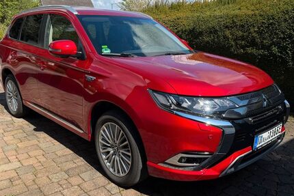 Mitsubishi Outlander 29.900 km 21.900 &euro; Mayschoß 53508