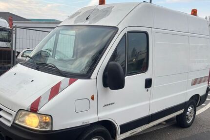 Citroen Jumper 109.000 km 2.990 &euro; Frankfurt am Main 65933