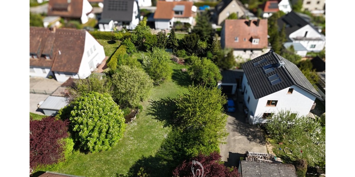 Sonniges Baugrundstück für Einfamilien-, oder Doppelhaus in einer der schönsten Lagen von Höchberg - Grundstück Höchberg | Angebot:26670186
