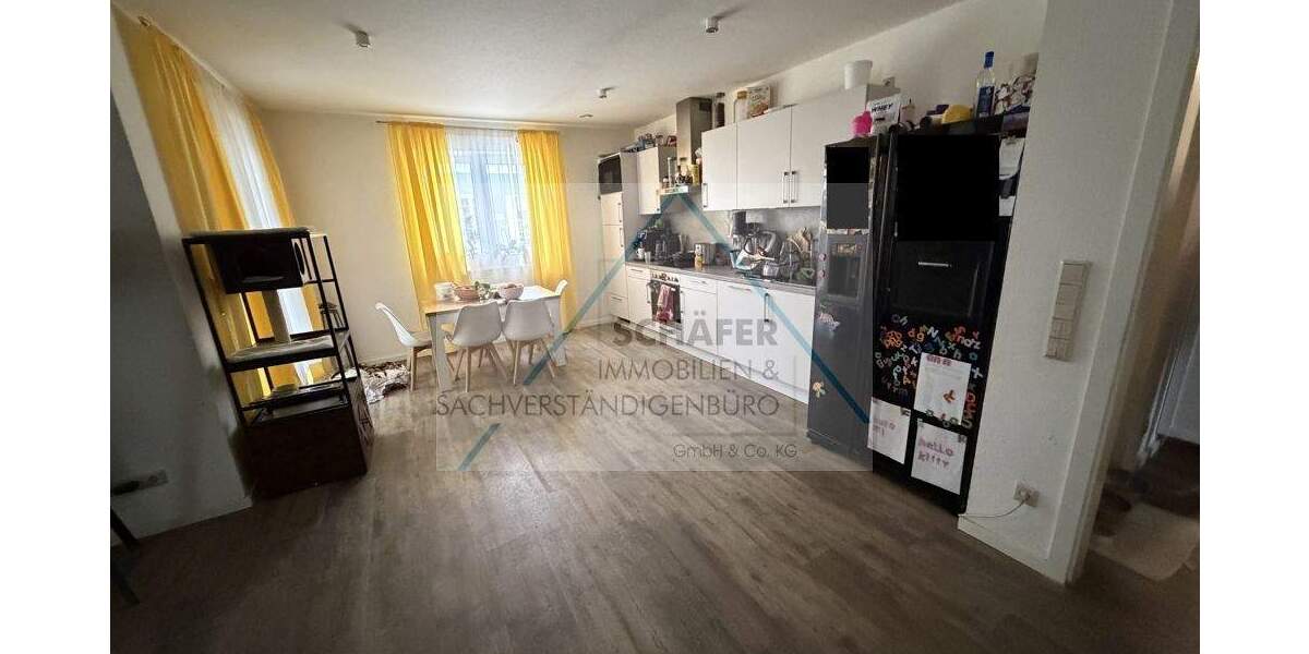 Etagenwohnung Syke - 5 Zimmer, 118 m&sup2;, 1.350&euro; | Angebot:25742411