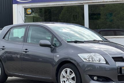 Toyota Auris 95.600 km 5.999 &euro; Vechta 49377