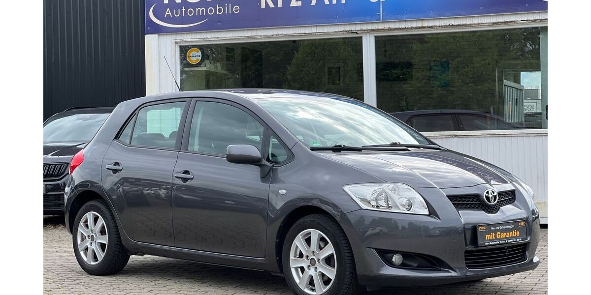 Toyota Auris 95.600 km 5.999 &euro; Vechta 49377