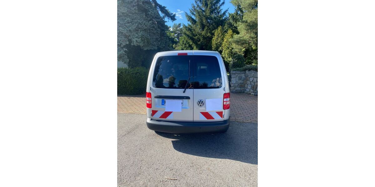 VW Caddy 144.000 km 9.250 &euro; Spreetal 02979