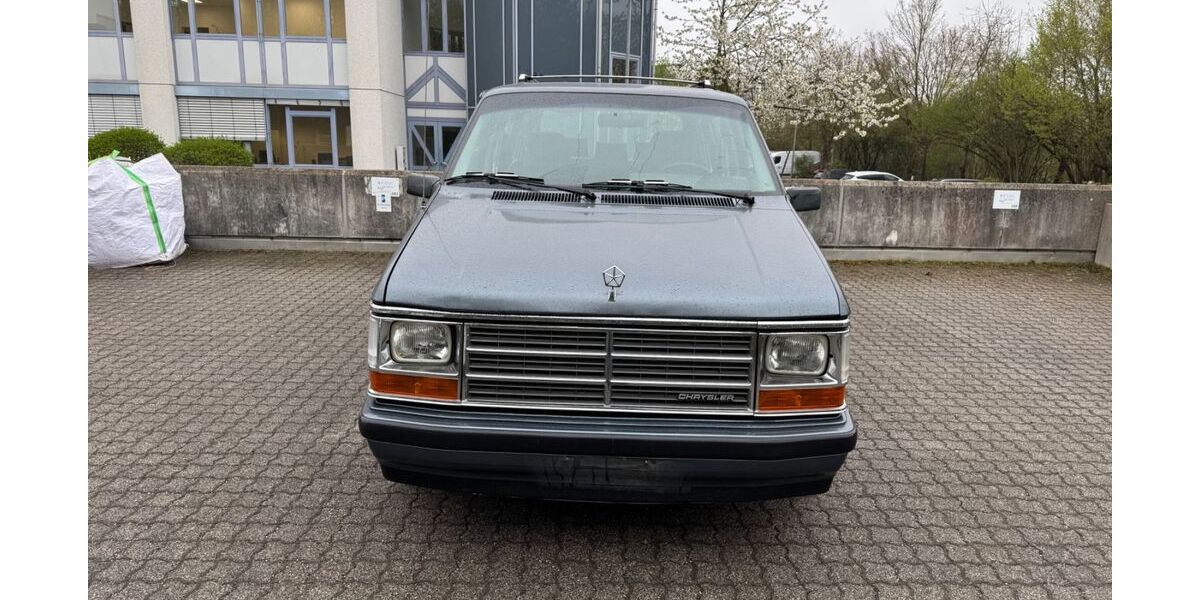 Chrysler Voyager 170.000 km 3.900 &euro; Feldkirchen 85622