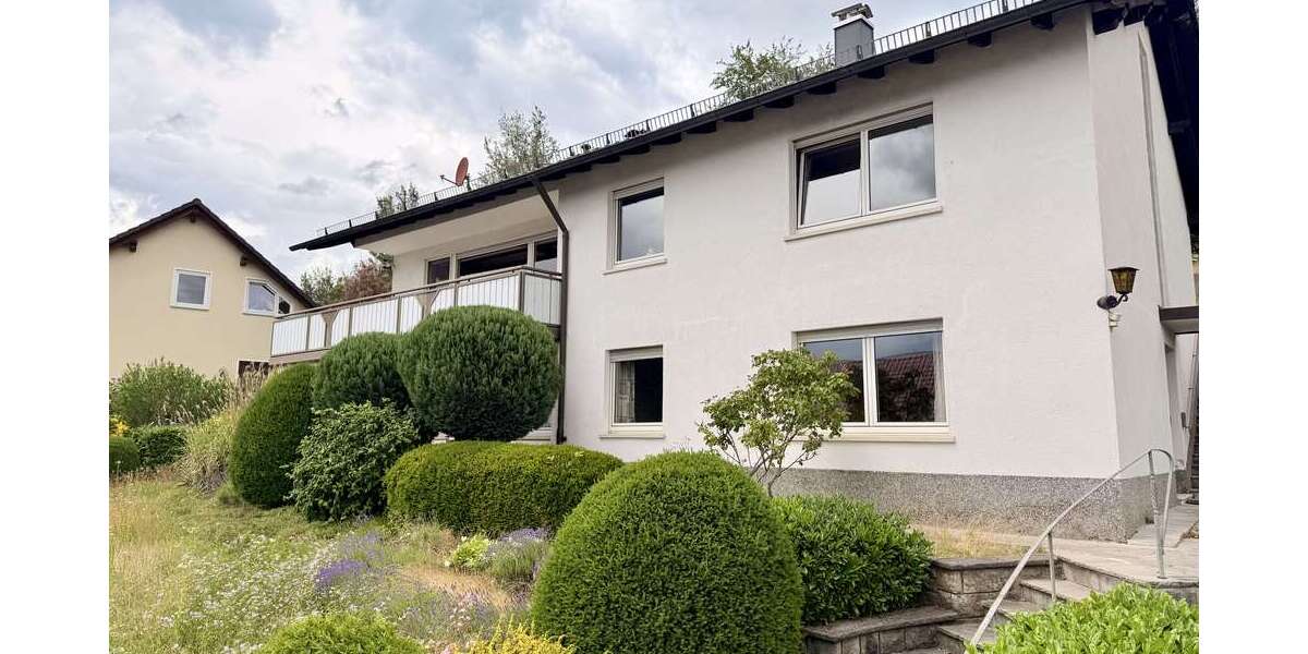 Einfamilienhaus Goldbach - 7 Zimmer, 210 m&sup2;, 690.000&euro; | Angebot:26219938