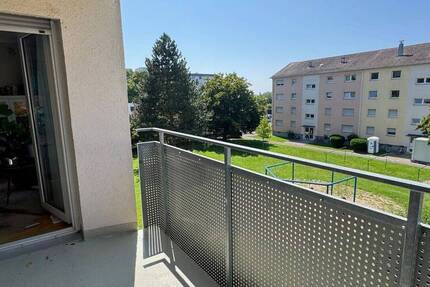 Kernsanierte Wohnung inkl. EBKüche nahe am Gifizsee 4 zimmer