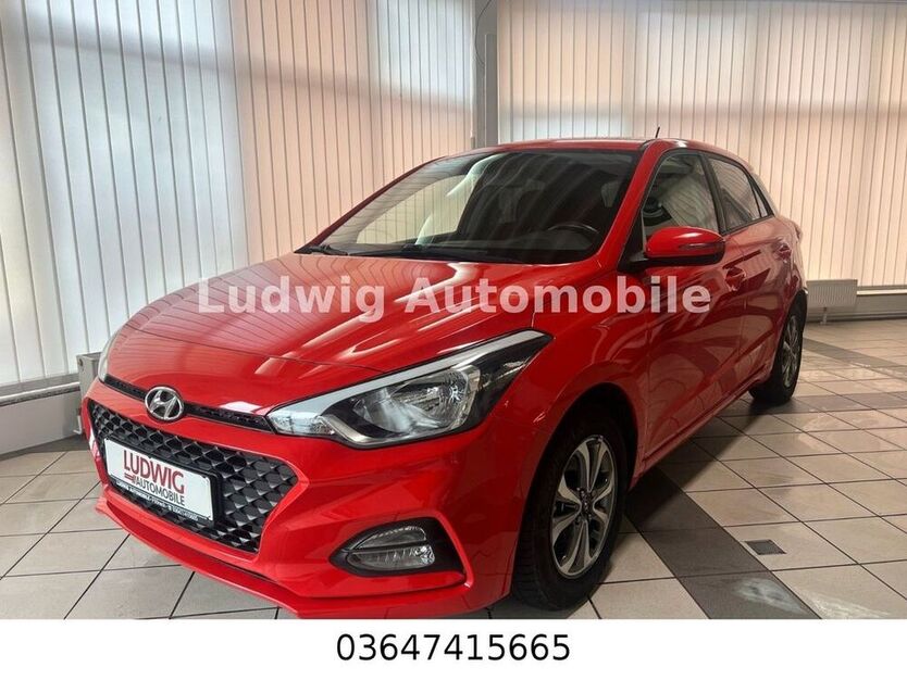 i20