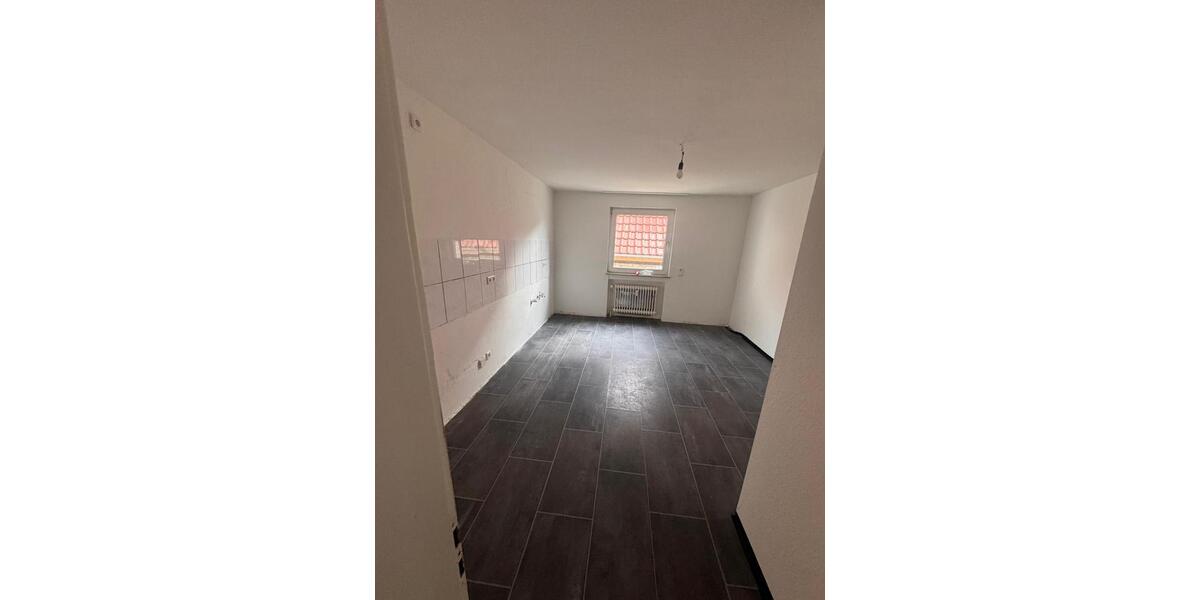 Erdgeschoßwohnung Ober-Olm Olm - 3 Zimmer, 105 m&sup2;, 1.400&euro; | Angebot:25649007
