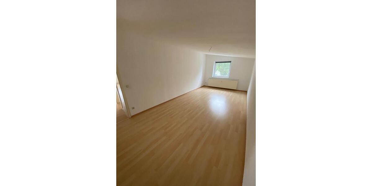 Etagenwohnung Oderberg - 4 Zimmer, 92 m&sup2;, 736&euro; | Angebot:26671526