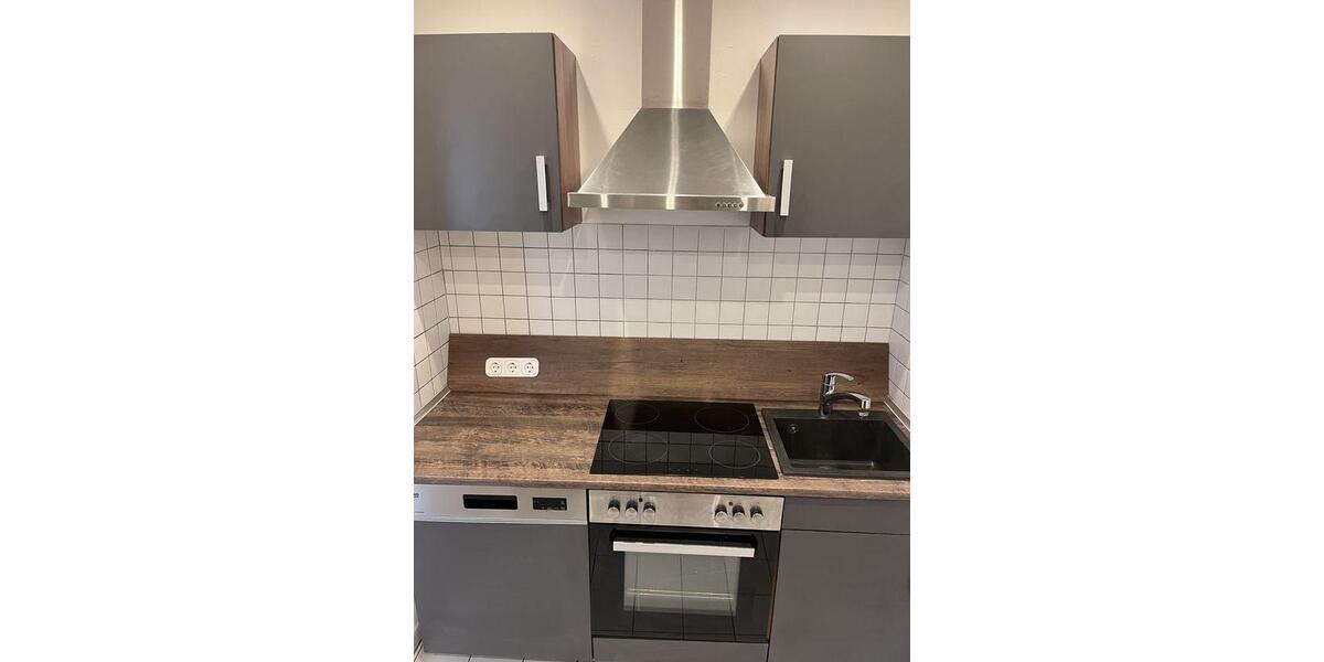 Mehrfamilienhaus, Wohnhaus Siegen - 6 Zimmer, 180 m&sup2;, 415.000&euro; | Angebot:26050999