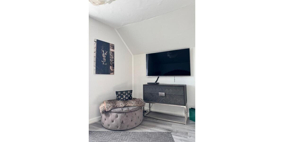 Etagenwohnung Rodenberg - 5 Zimmer, 180 m&sup2;, 343.000&euro; | Angebot:26264678