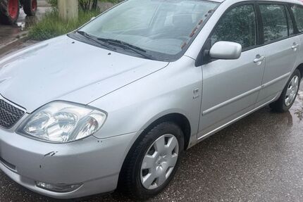 Toyota Corolla 112.000 km 1.990 &euro; Bad Bayersoien 82435