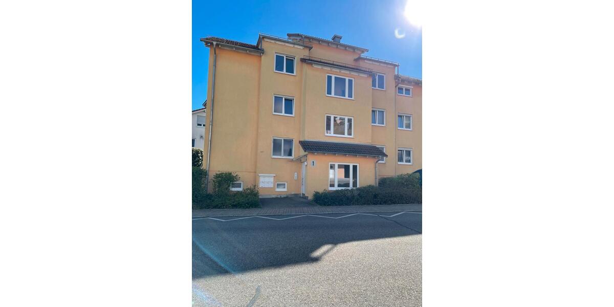Etagenwohnung Öhringen - 3 Zimmer, 86 m&sup2;, 1.090&euro; | Angebot:26403116