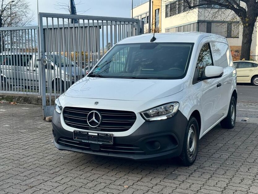 Mercedes-Benz Citan 37.730 km 21.300 € Berlin 12099