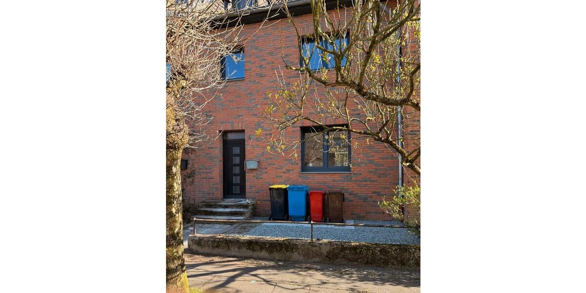 Reihenhaus Krefeld Gartenstadt - 5 Zimmer, 170 m&sup2;, 2.740&euro; | Angebot:26006013