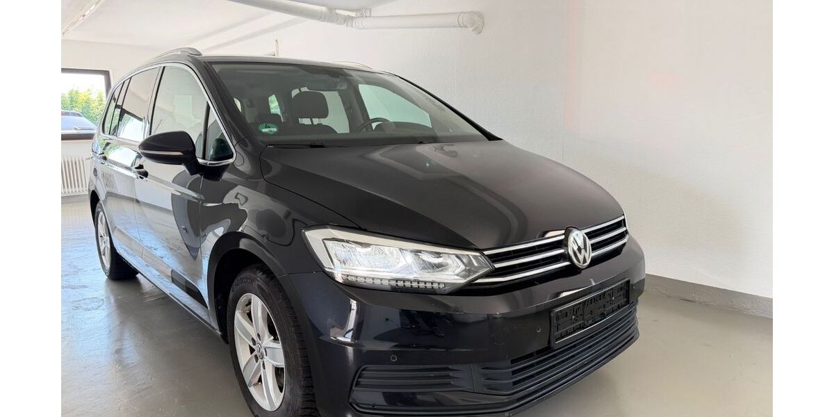 VW Touran 147.000 km 18.900 &euro; Alsbach 64665