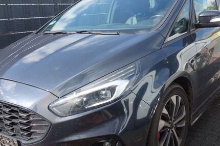 Ford S-Max 114.100 km 20.890 &euro; Garbsen / Hannover 30827