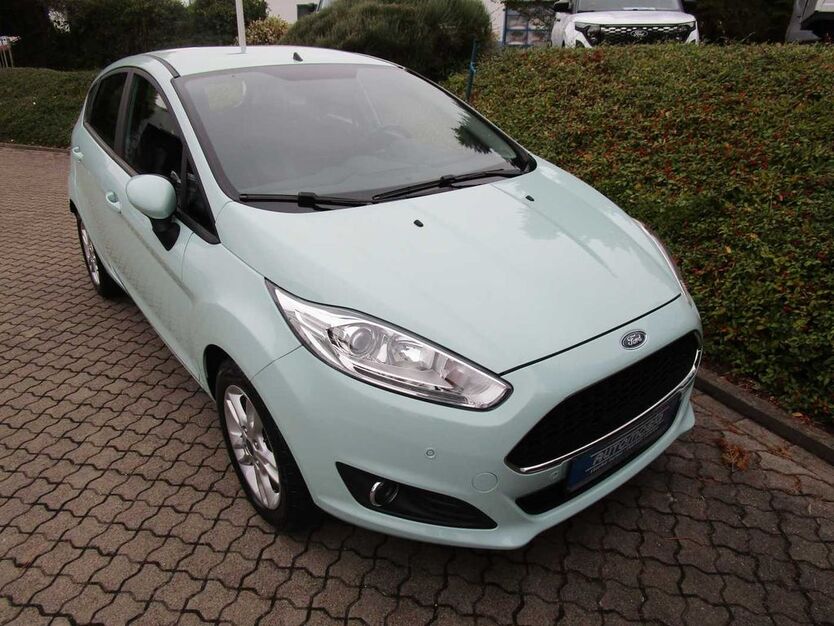 Ford Fiesta 83.700 km 7.900 € Mühlhausen 99974