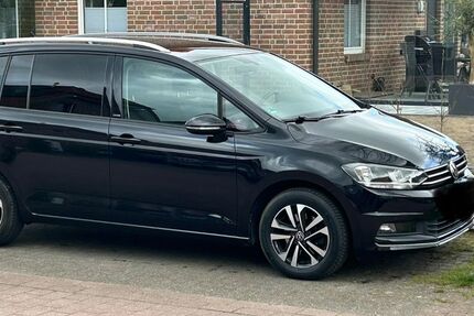 VW Touran 59.900 km 22.450 &euro; Rosendahl 48720