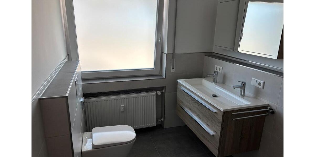 Etagenwohnung Anröchte - 1 Zimmer, 112 m&sup2;, 1.000&euro; | Angebot:26221258