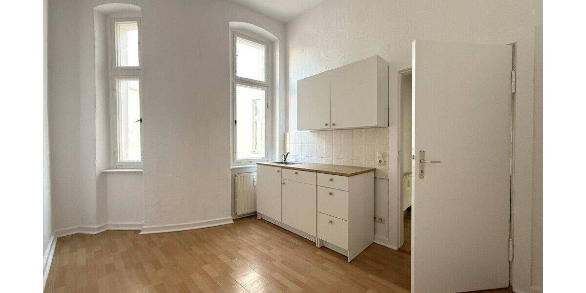 Etagenwohnung Frankfurt (Oder) Frankfurt - 2 Zimmer, 67 m&sup2;, 539&euro; | Angebot:26886026