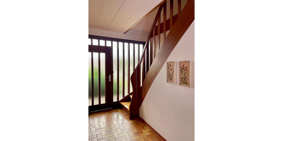 Bungalow Weilrod - 3 Zimmer, 120 m&sup2;, 350.000&euro; | Angebot:26719958