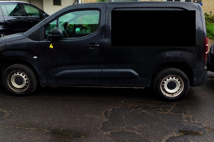 Opel Combo 146.482 km 8.300 &euro; Köln-Lindenthal 50933